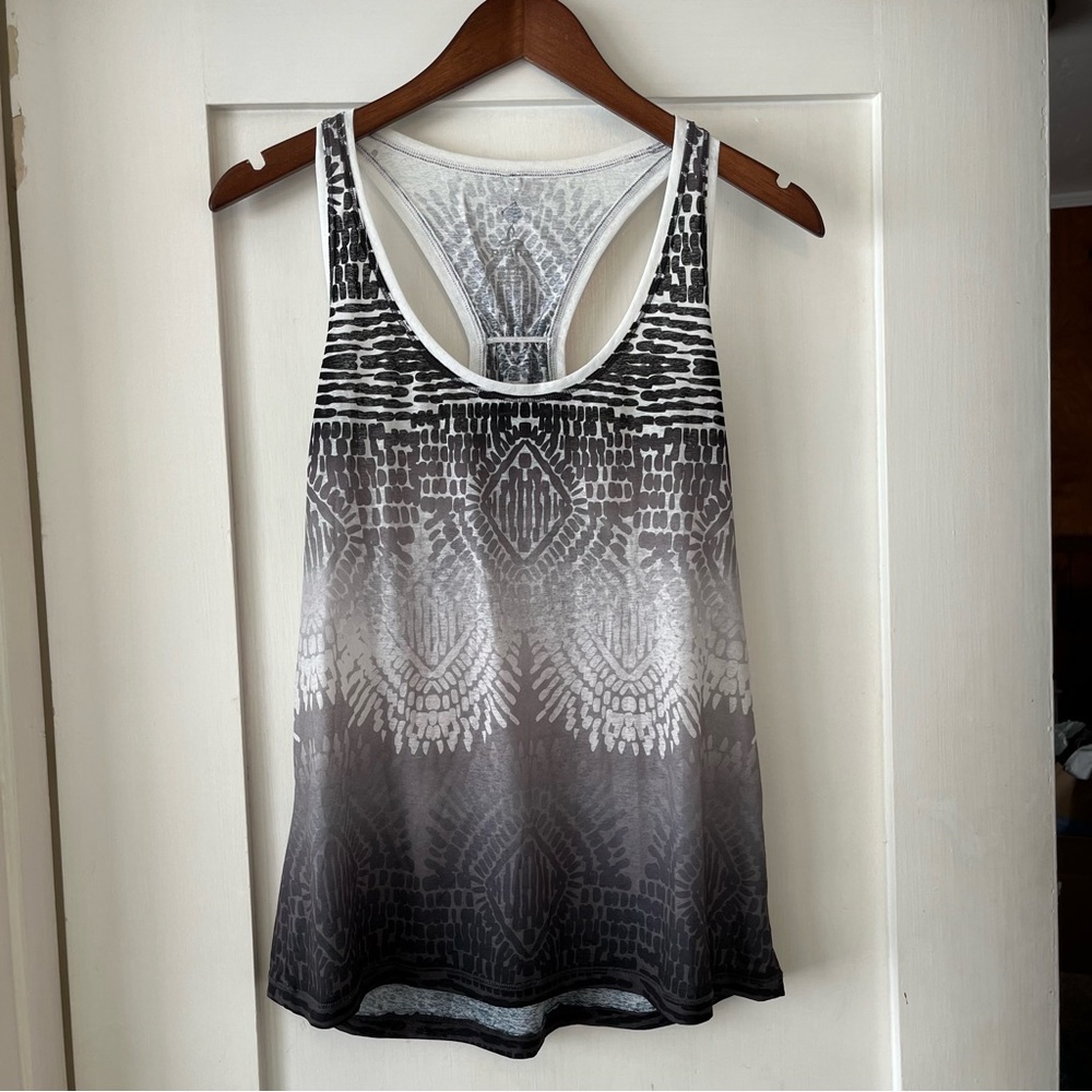 Prana yoga tank